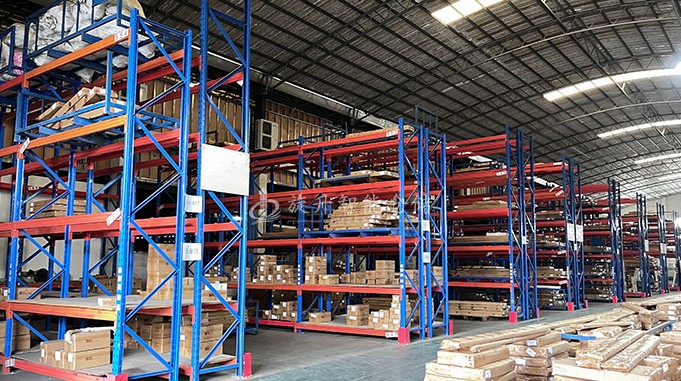 五金厂仓库货架在仓库如何管理？旋升智能仓储-五金厂仓库货架.JPG