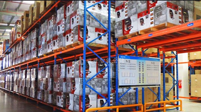 重型货架和双深位货架有什么区别？_旋升智能仓储